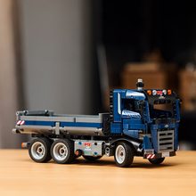 Конструктор LEGO Конструктор Technic Самосвал (42203)