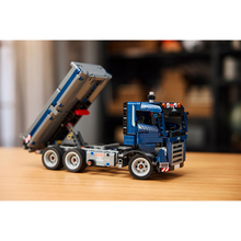 Конструктор LEGO Конструктор Technic Самосвал (42203)