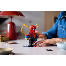 Конструктор LEGO Super Heroes Погруддя Залізної Людини-Павука (76326)