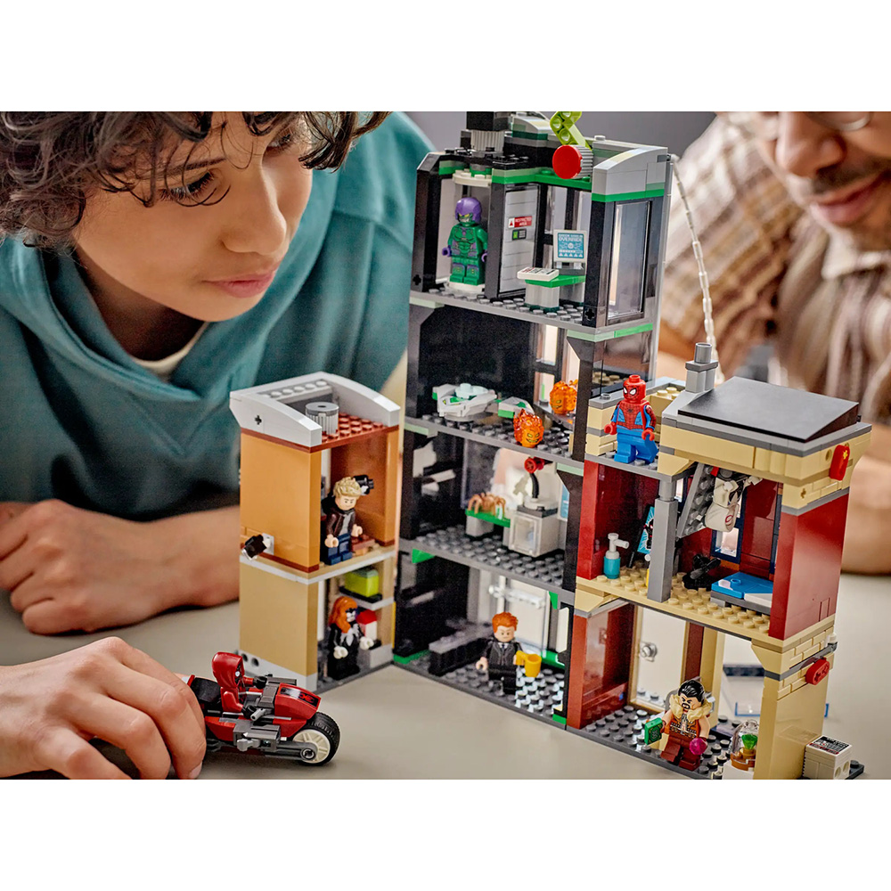 Замовити Конструктор LEGO Marvel Людина-павук проти Оскорпа (76324)