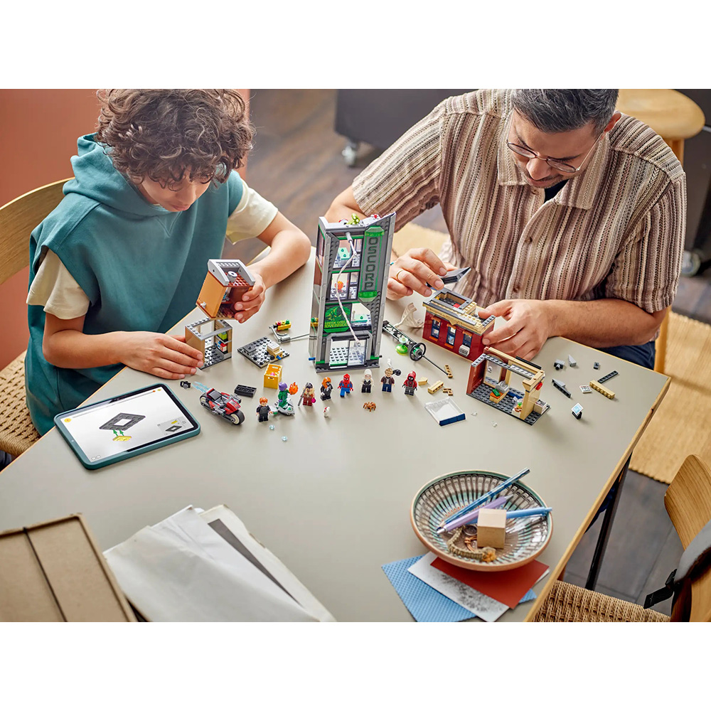 Зображення Конструктор LEGO Marvel Людина-павук проти Оскорпа (76324)