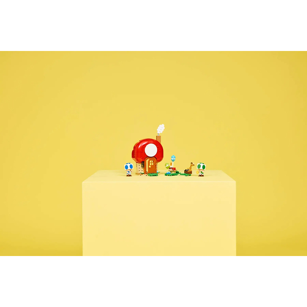В Україні Конструктор LEGO Super Mario Вечірка в будинку Toad (72041)