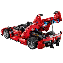 Конструктор LEGO Technic Ferrari FXX K (42212)