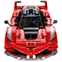 Конструктор LEGO Technic Ferrari FXX K (42212)