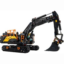 Конструктор LEGO Technic Volvo EC500 Hybrid (42215)