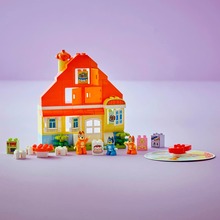 Конструктор LEGO DUPLO Bluey Сімейний будинок Блуї з грою на запам'ятовування 83 ел (10459)