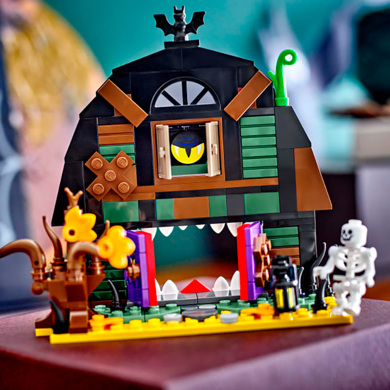 Конструктор LEGO Хэллоуинская кладовая 205 эл (40721) Для кого универсально