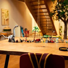 Конструктор LEGO Jurassic World Місія з відстеження раптора та титанозавра 582 ел (76973)