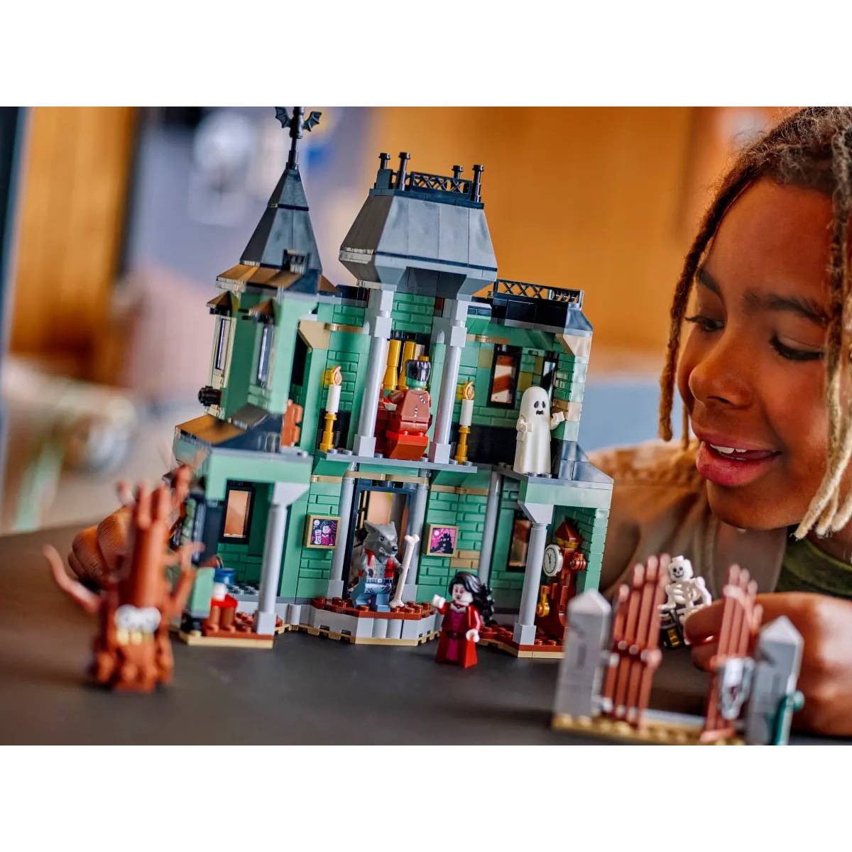 Фото Конструктор LEGO Creator Маєток з привидами 736 ел (31167)