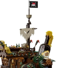 Конструктор PANTASY Original Паб Пираты (85022)