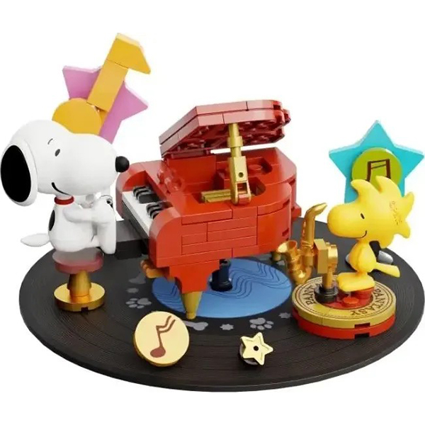 Конструктор PANTASY Snoopy Фонограф (86911) Тематика герои фильмов и мультфильмов
