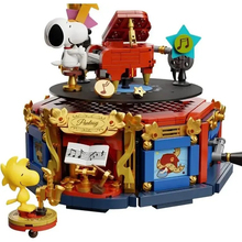 Конструктор PANTASY Snoopy Фонограф (86911)