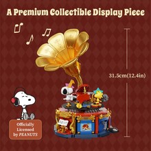 Конструктор PANTASY Snoopy Фонограф (86911)