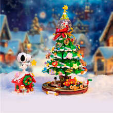 Конструктор PANTASY Snoopy Рождественская елка 1316 деталей (86909)