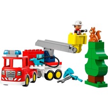 Конструктор LEGO Duplo Town Пожежна машина зі шлангом та пожежним 28 деталей (10473)