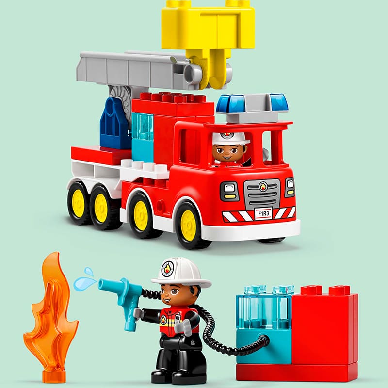 Замовити Конструктор LEGO Duplo Town Пожежна машина зі шлангом та пожежним 28 деталей (10473)