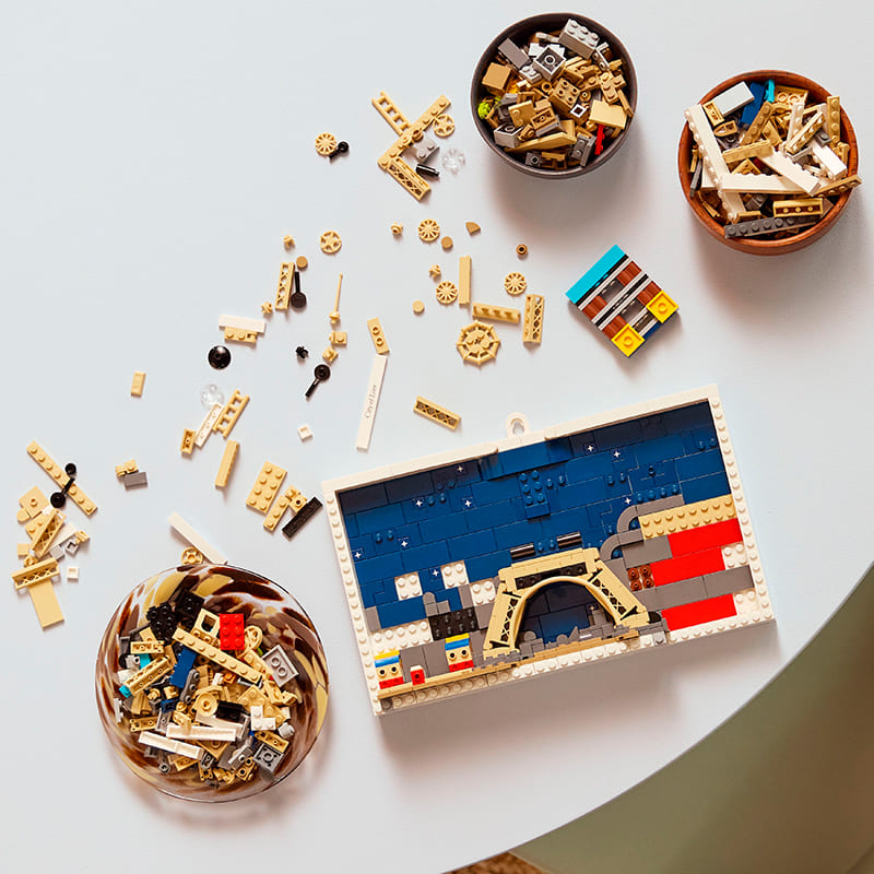 У Фокстрот Конструктор LEGO Architecture Париж місто кохання 958 деталей (21064)