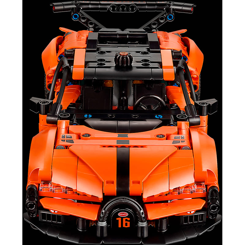 Зовнішній вигляд Конструктор LEGO Technic Гіперкар Bugatti Chiron Pur Sport 771 деталь (42222)