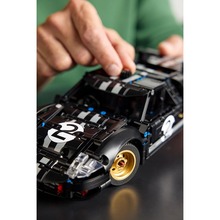 Конструктор LEGO Technic Автомобіль для гонок Ford GT40 MKII 1966 793 деталі (42223)