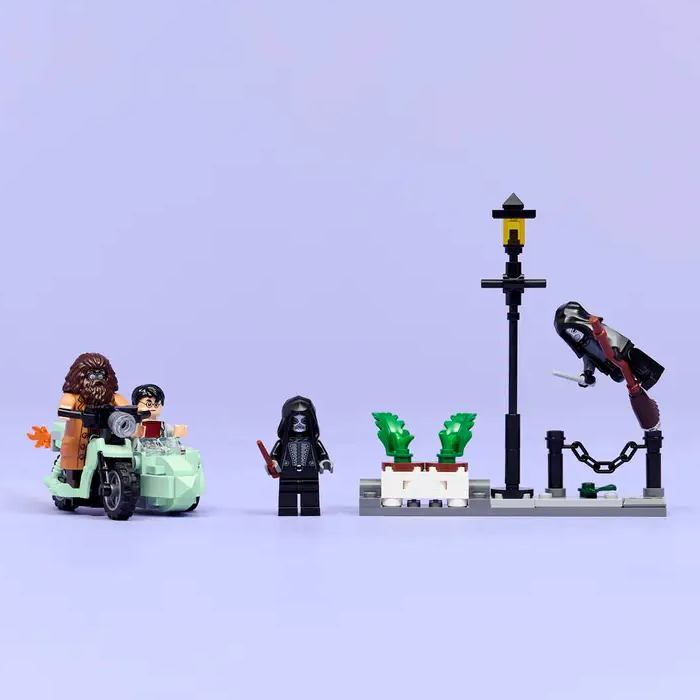 Зображення Конструктор LEGO Harry Potter Геґрід та Гаррі: Втеча з Тисової вулиці 124 деталі (76459)