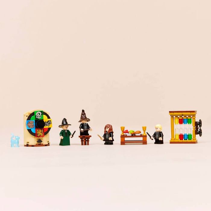 Замовити Конструктор LEGO Harry Potter Замок Хогвартс: Церемонія розподілу на факультетах 124 деталі (76460)