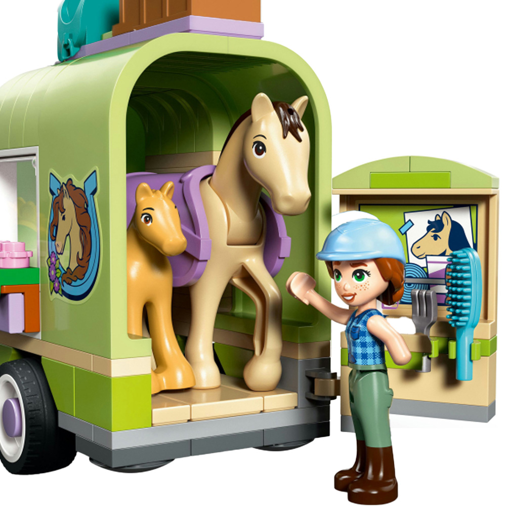 Конструктор LEGO Friends Прицеп для коня и жеребенка 279 эл (42695) Серия Lego Friends