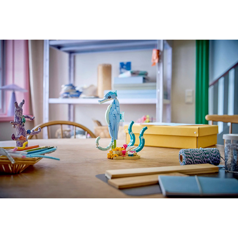 Фото Конструктор LEGO Creator Морские животные: красивые дельфины (31385)