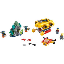 Конструктор LEGO City Океан: дослідницька підводний човен (60264)
