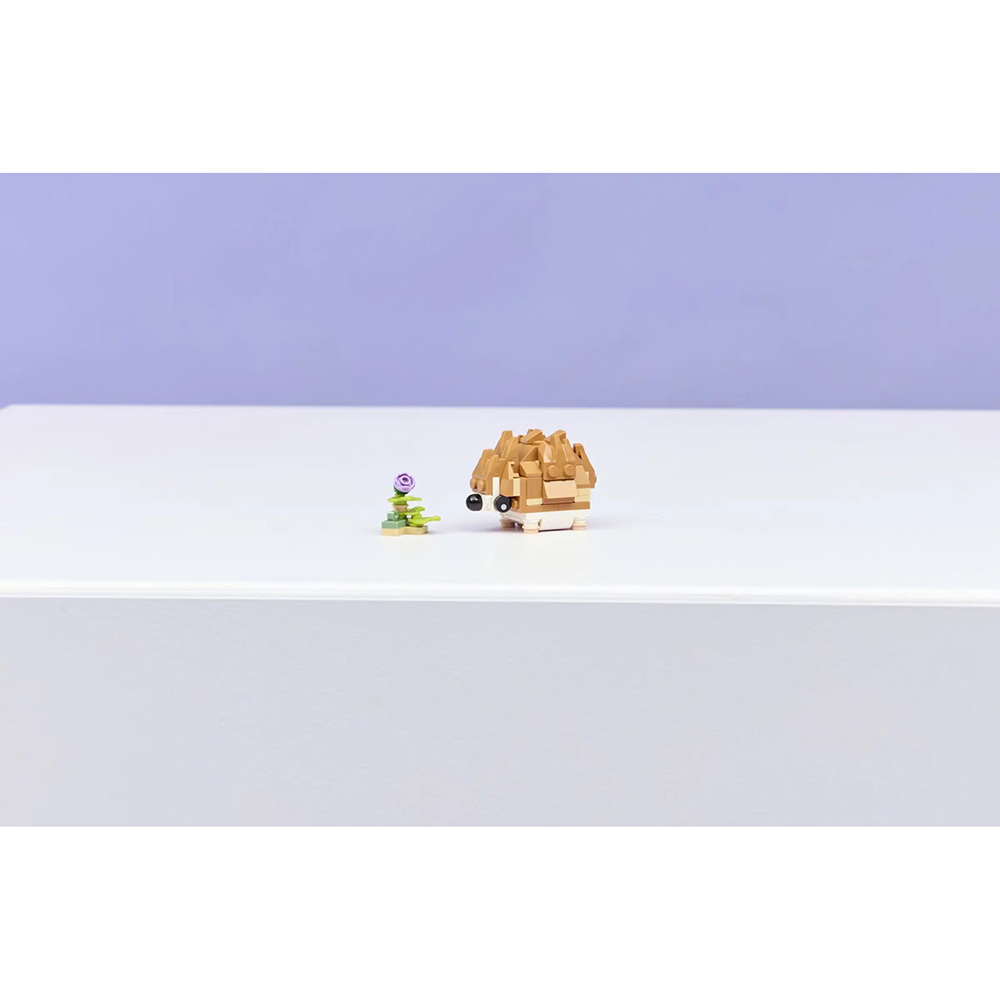 Покупка Конструктор LEGO Creator Чарівний хом'як з квіткою (31376)