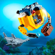 Конструктор LEGO City Океан: міні-підводний човен (60263)