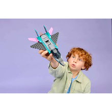 Конструктор LEGO City Реактивный самолет против автомобиля (60489)