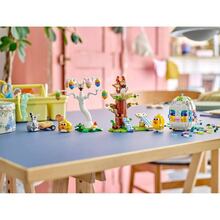 Конструктор LEGO Пасхальний кролик та полювання на курячі яйця 140 деталей (40808)