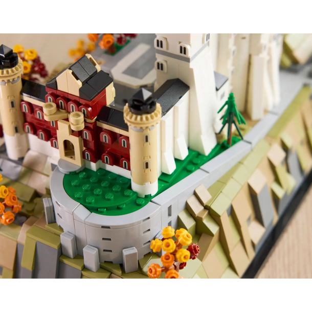 Изображение Конструктор LEGO Architecture Замок Нойшванштайн 3455 деталей (21063)