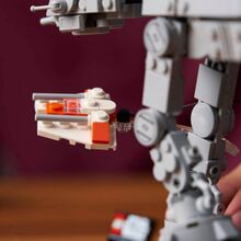 Конструктор LEGO Star Wars AT-AT 525 деталей (75440)