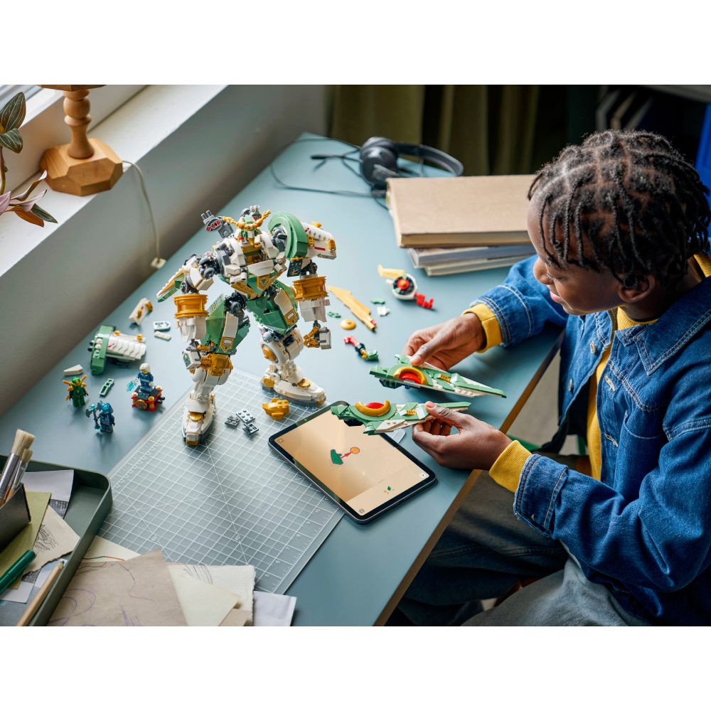 В інтернет магазині Конструктор LEGO Ninjago Робот-титан Ллойда 15-та річниця 1293 ел (71860)