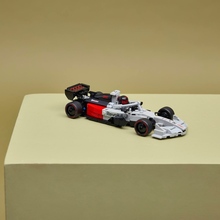 Конструктор LEGO Гоночний автомобіль Audi Revolut F1 Team R26 216 ел (77259)