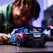 Конструктор LEGO Technic Автомобіль для гонок BMW M4 GT3 EVO 747 ел (42226)