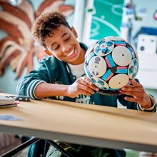 Конструктор LEGO Футбольный мяч 1498 эл (43019)