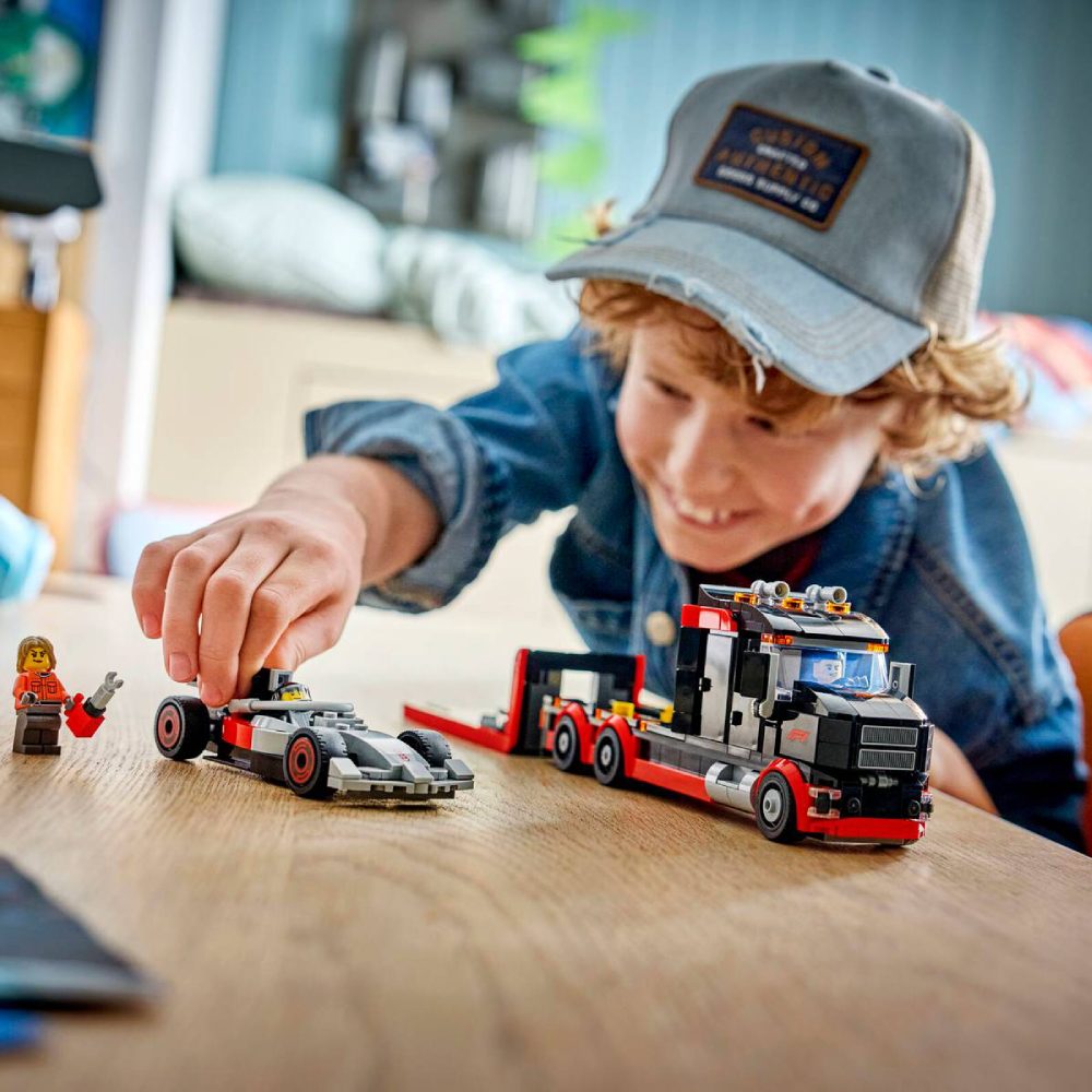 Изображение Конструктор LEGO City Грузовик для демонстрации F1 с гоночным автомобилем Audi F1 508 эл (60493)