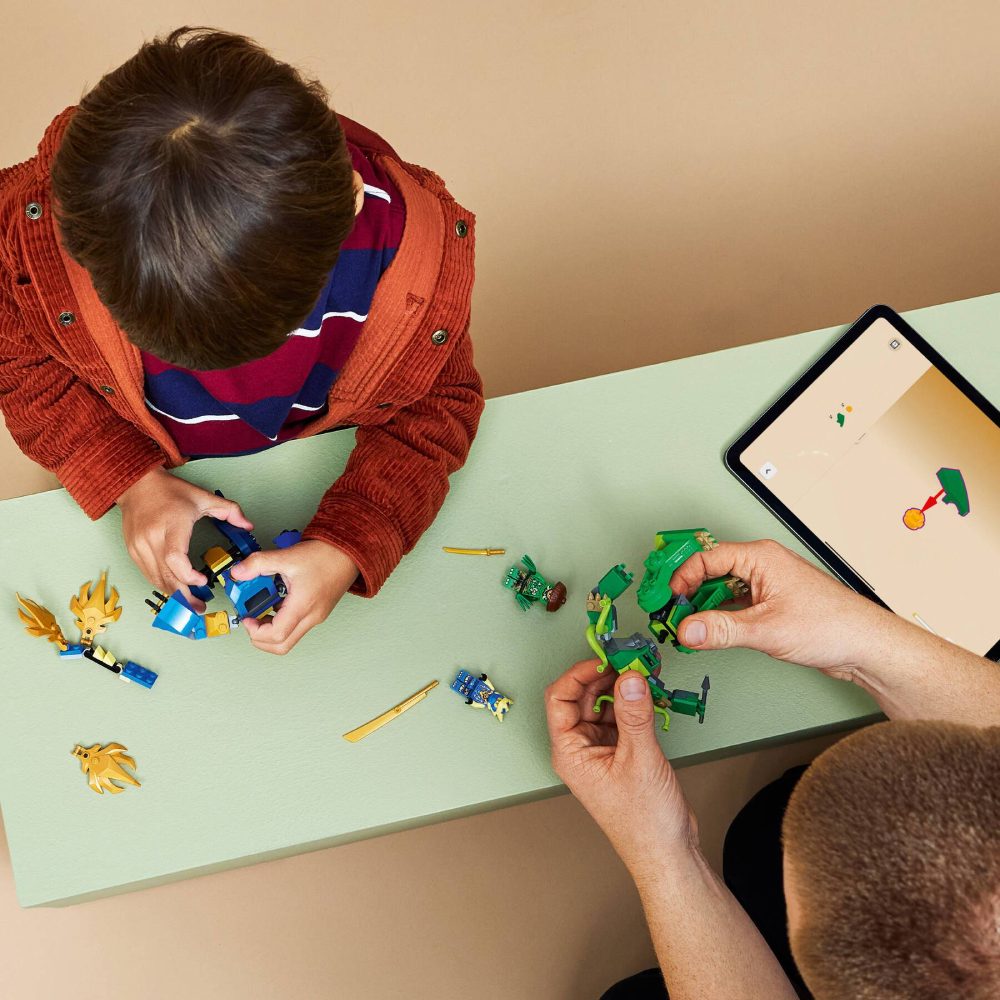 В Україні Конструктор LEGO Ninjago Битва робота дракона Джея 107 ел (71853)