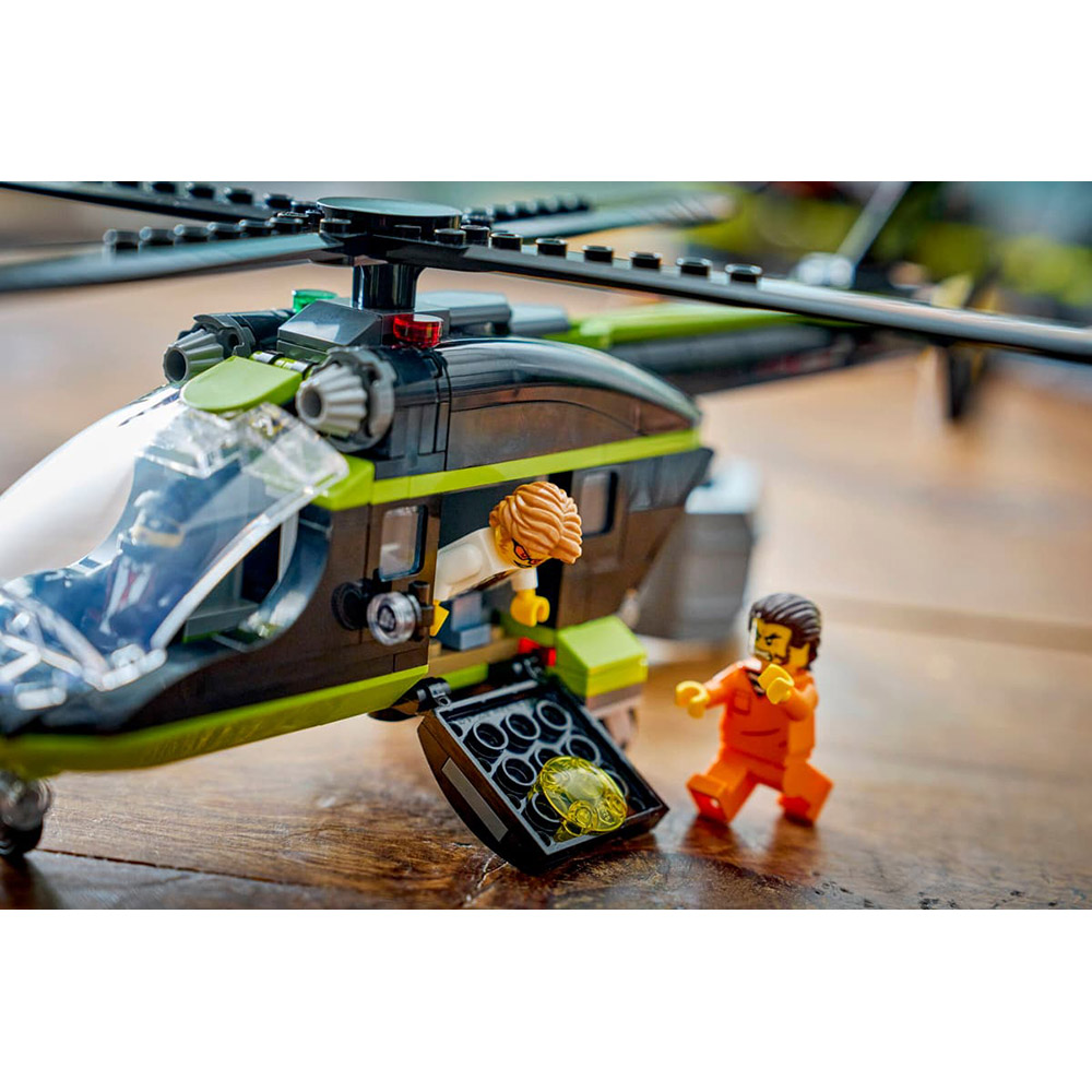 Фото 15 Конструктор LEGO City Ограбление полицейского поезда 1313 деталей (60508)