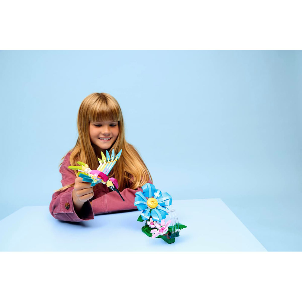 Замовити Конструктор LEGO Creator Дикі тварини: барвистий колібрі 312 елементів (31384)