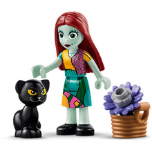 Конструктор LEGO Disney Classic Цветочный горшок Салли 346 деталей (43288)