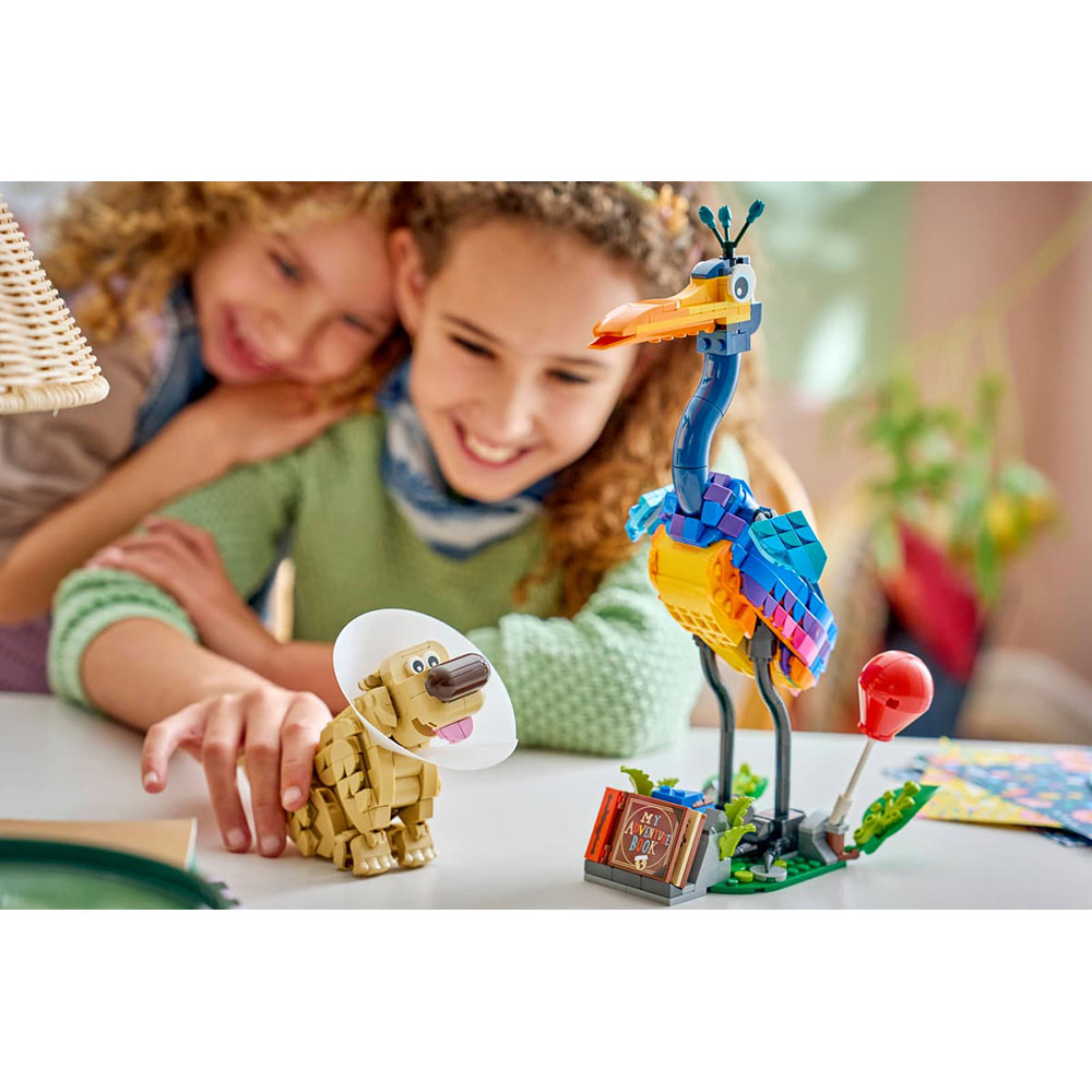 Замовити Конструктор LEGO Disney Pixar Кевін та Даг 628 деталей (43290)