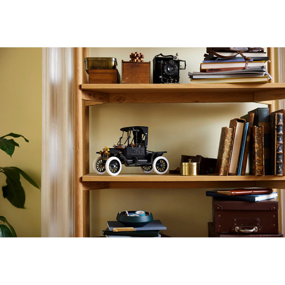 Огляд Конструктор LEGO Icons Ford Model T 1060 деталей (11376)