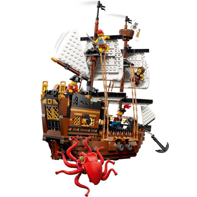 Конструктор LEGO Creator Культовый пиратский корабль 1074 детали