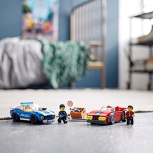Конструктор LEGO City Арест на шоссе 185 деталей (60242)