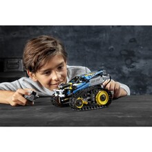Конструктор LEGO Technic Скоростной вездеход с ДУ 324 детали (42095)