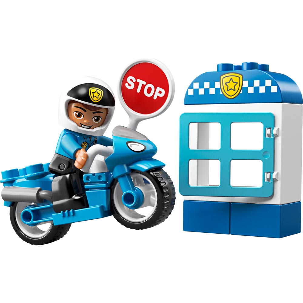 Конструктор LEGO DUPLO Полицейский мотоцикл 8 деталей (10900) Тематика полиция