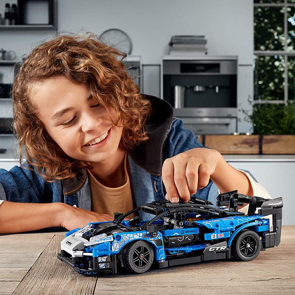 Покупка Конструктор LEGO Technic McLaren Senna GTR 830 деталей (42123)